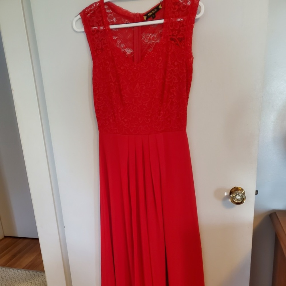 Women’s Red Formal Dress Prom Wedding Size Small NWT